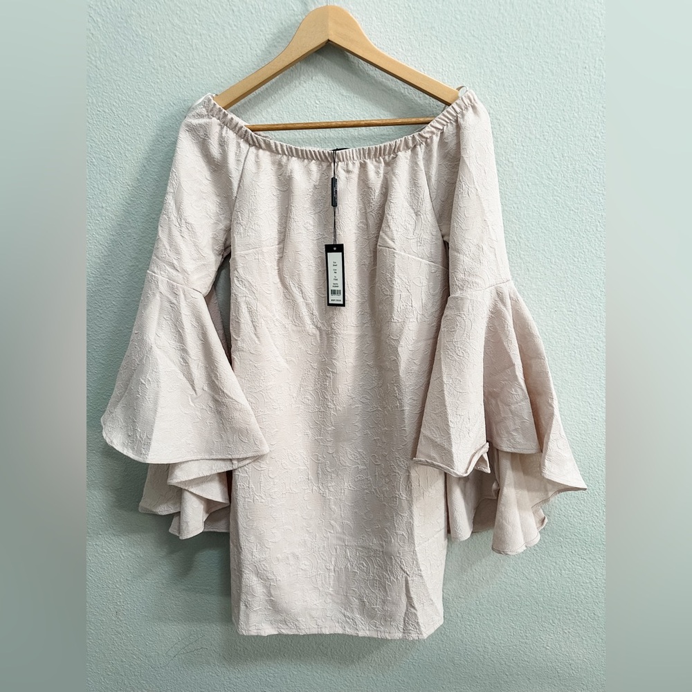 Romeo & Juliet Couture Blush Long Sleeve Dress